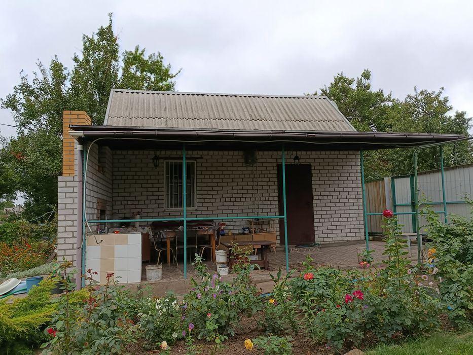 Продам дачу с домом (без печки)