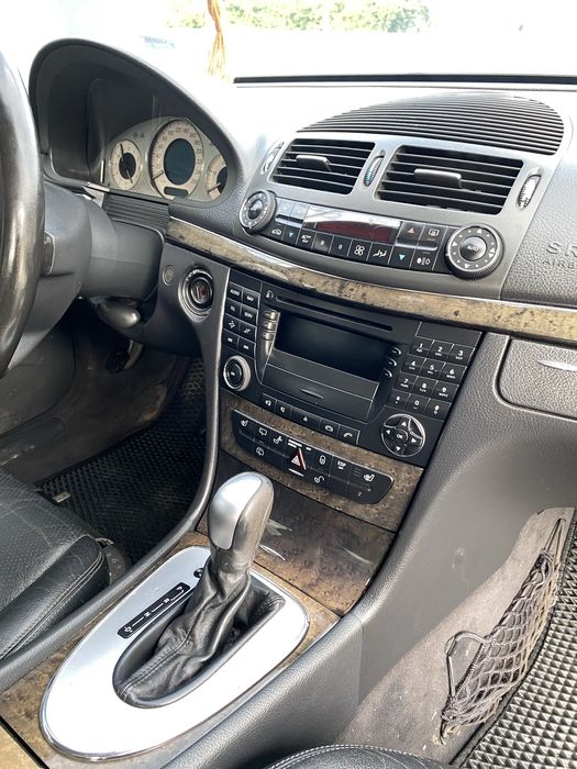 Mercedes-Benz E270cdi  E-Clas W211