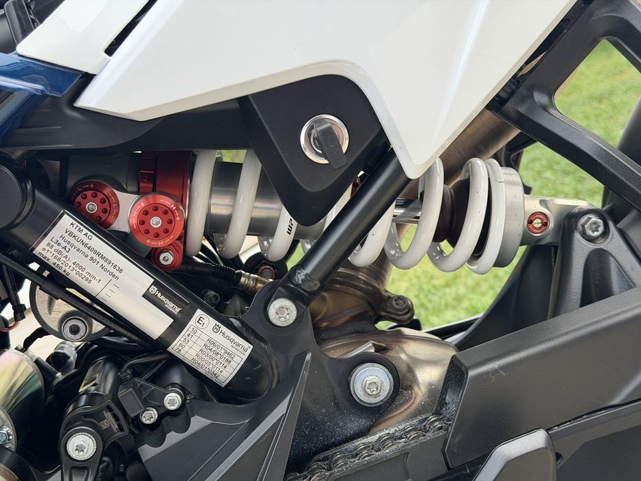 Husqvarna 901 Expedition 2024