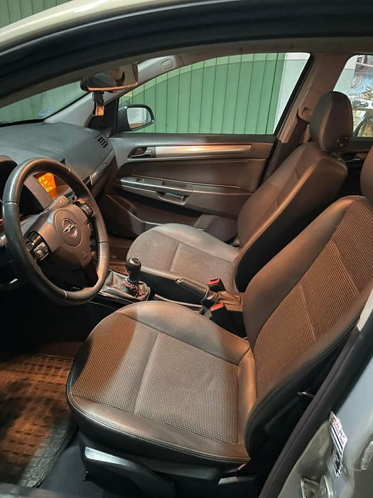 Opel Astra  1.3 cdti