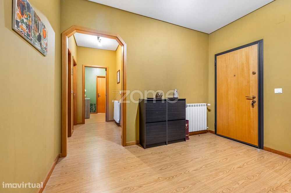 Apartamento T2+1 em Palmeira, Braga.
