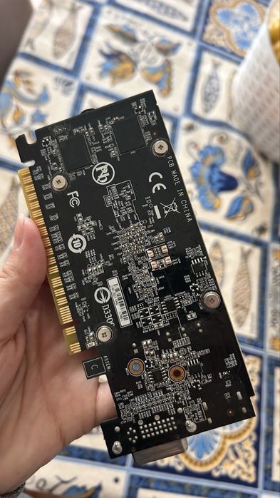 Placa de video compacta.