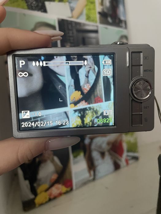 Цифровий фотоапарат Ergo