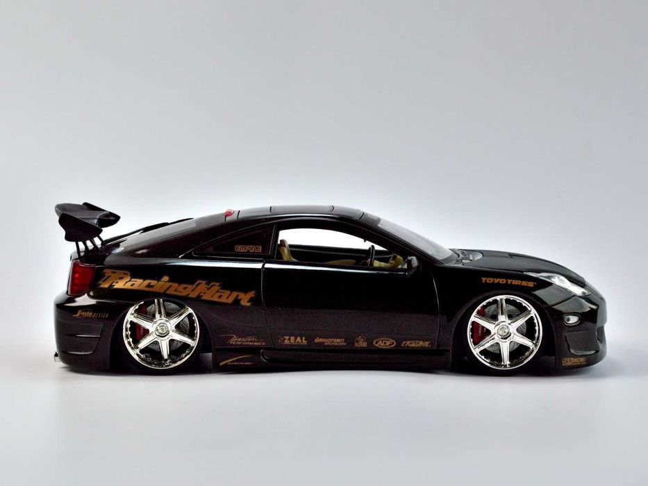 Модель автомобіля Jada Toys Toyota Celica Import Racer (1:18)