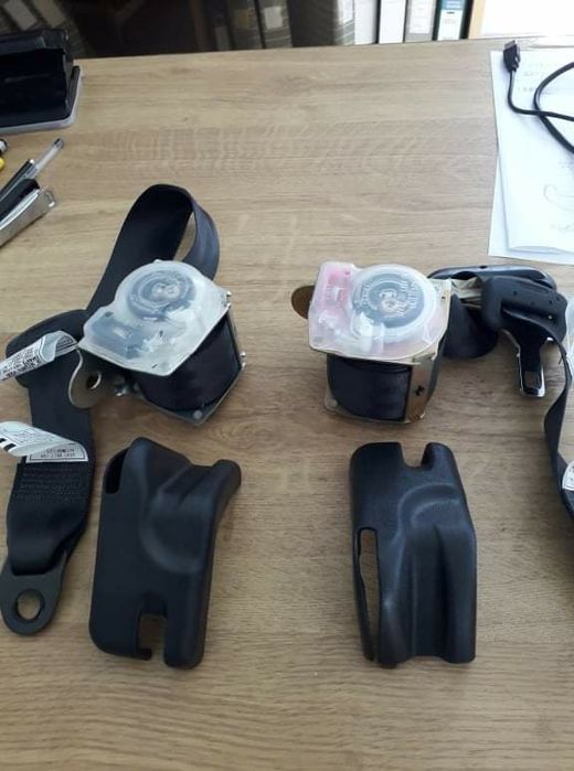 Cinto de Segurança Toyota Yaris P1 (99-05) Rigorosamente Novo