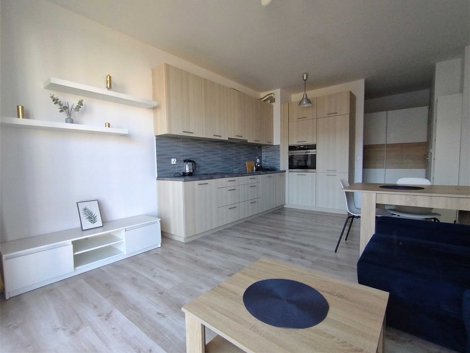 2 pokoje, 47 m², balkon, garaż w cenie, obok PKP, blisko centrum, winda - View 3