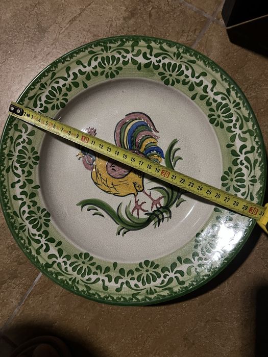 Vendo lindas travessas e pratos pintados à mão da Argilart