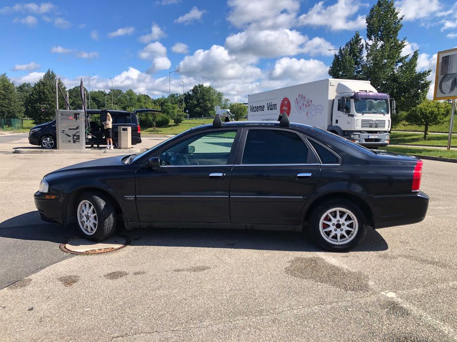 VOLVO S80 2004 рік автомобіль