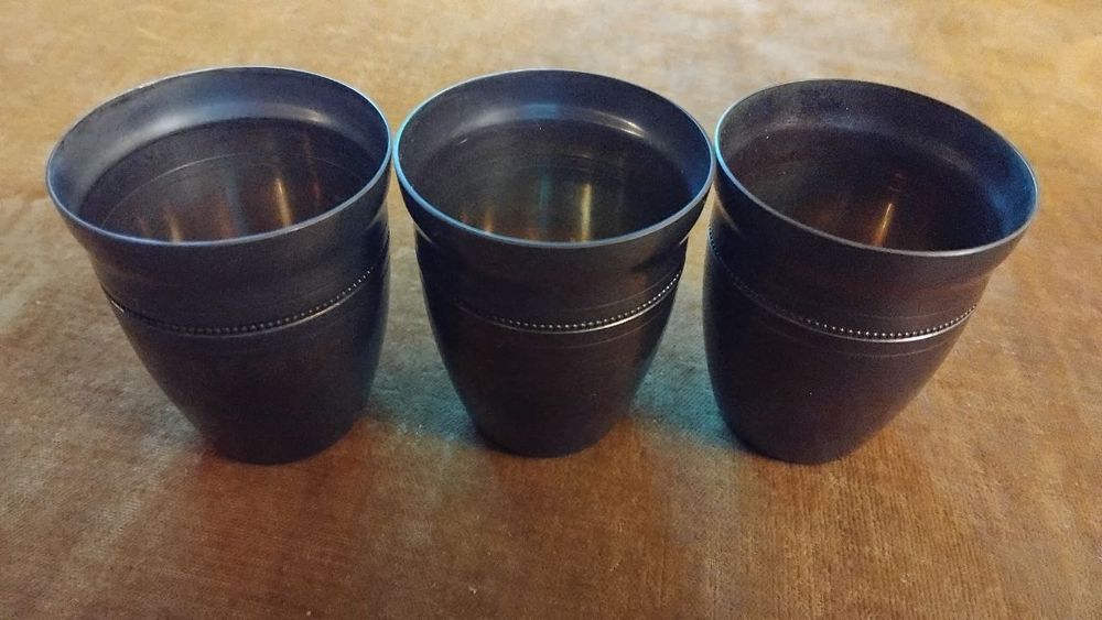 Серебряные стопки КЮЗ -новые 80 мл 44.6 грамм 1шт. Срібні чарки
Серебр