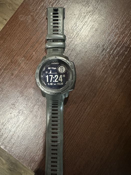 Годинник Garmin instinct solar
