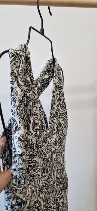Sukienka maxi paisley czarno-biała Orsay rozm. S, wiskoza