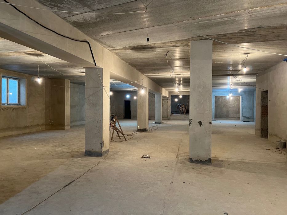 оренда (продаж)під склад в центрі міста (2 у.о/м)