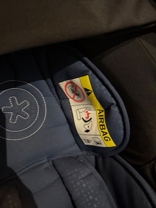 Fotelik samochodowy Kiddy Evolution Pro 2 + baza Kiddy ISOFIX Base 2