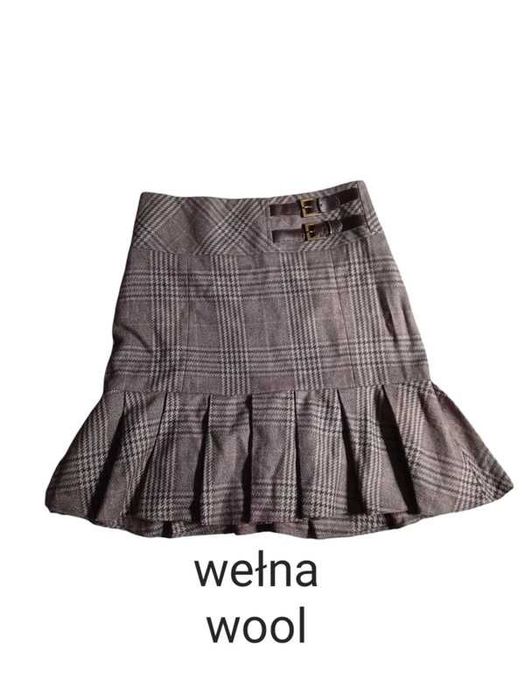 Spódniczka w stylu szkockim w kratę