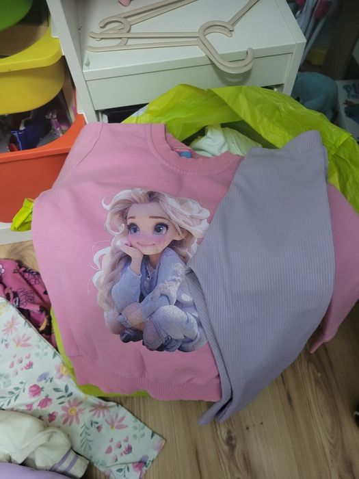 Paka dla dziewczynki rozmiar 98-104