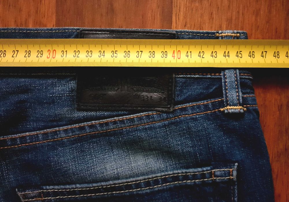 Levis 508 W33 L34
