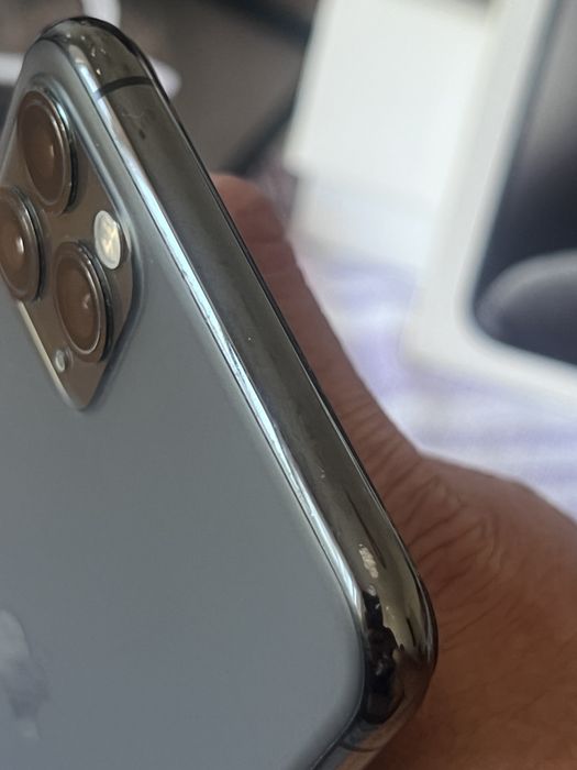 Iphone 11 pro max  Grey sideral