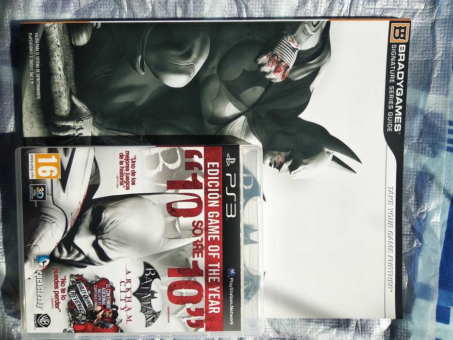 Batman Arkham City: Game of the Year Edition PS3 + Guia oficial