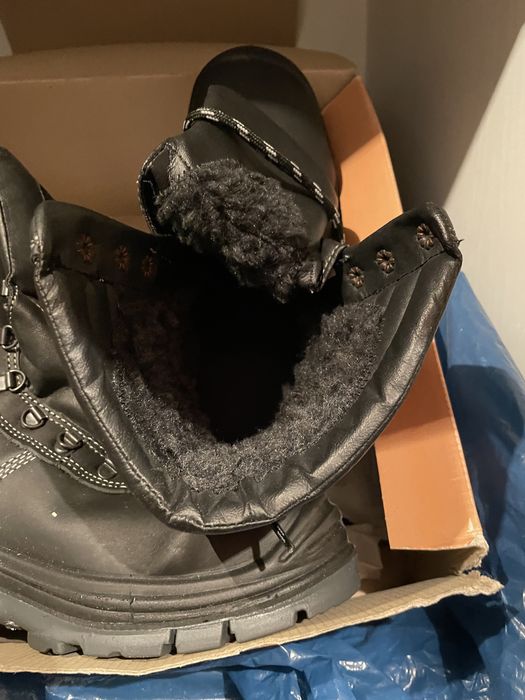 Sprzedam nowe nie urzywane zimowe buty robocze