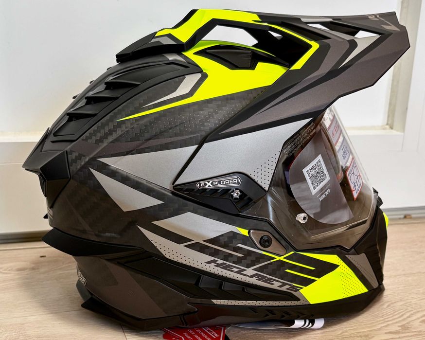 Capacete NOVO LS2 Explorer Carbon Focus Matt (35% DESCONTO) Tam XS