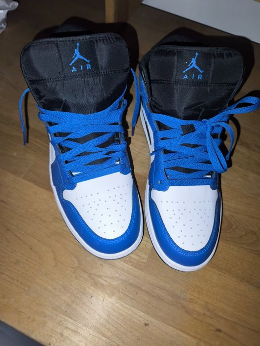 Niki air Jordan 1 Mid