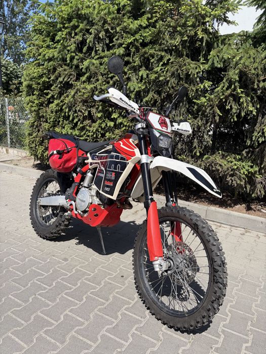 SWM RS300R 2019R. idealny na TET i wyprawy