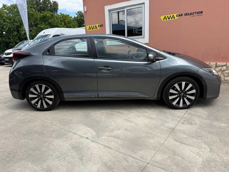 Honda Civic 1.8 i-VTEC Elegance GPL