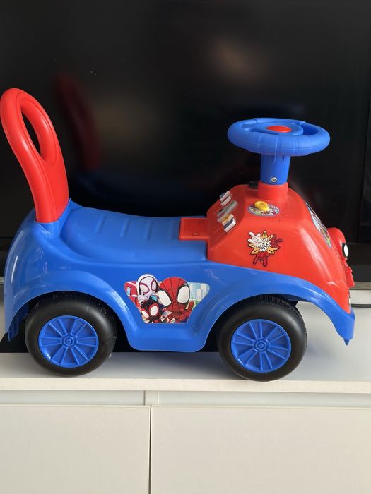 Толокар машинка