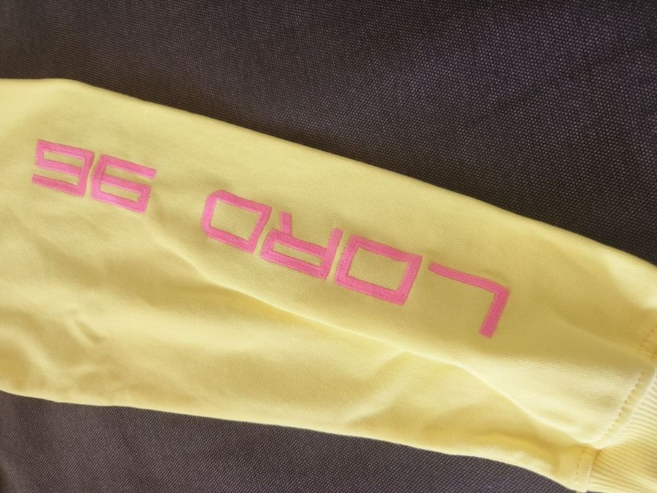 Новий батнік від Zara