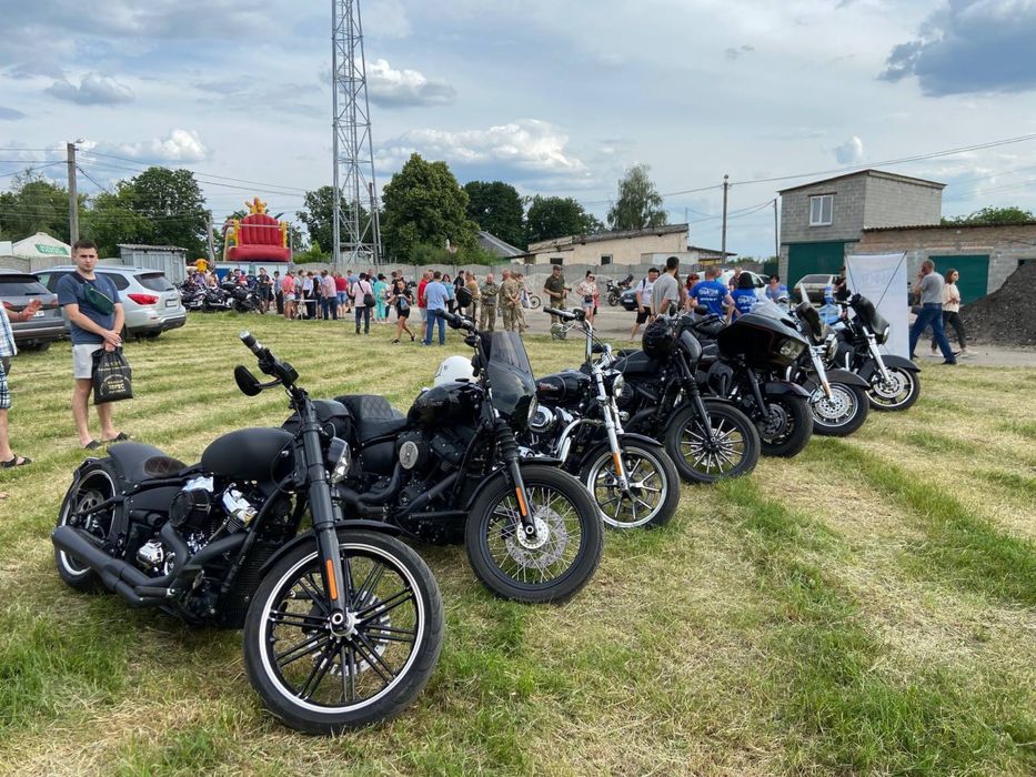 Harley Davidson SuperLow 1200 sportster