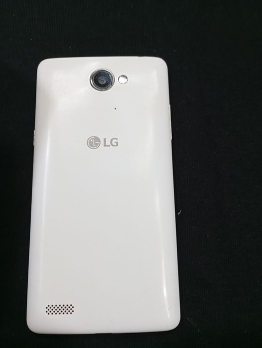 40€ TM, LG Bello||  a funcionar muito bem, entrego em Rio t