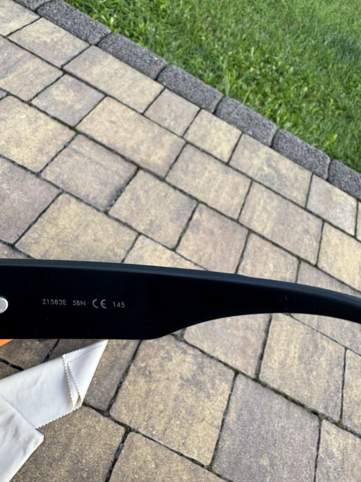 Czarne okulary LV louis vuitton hologramy