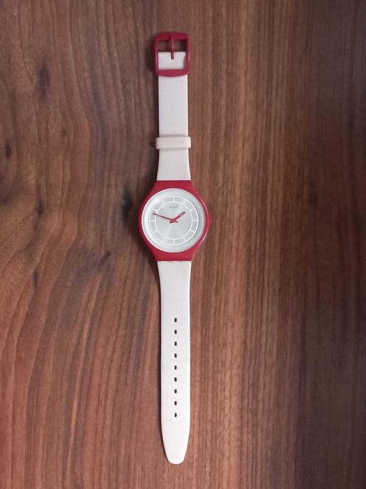 Годинник SWATCH Skin