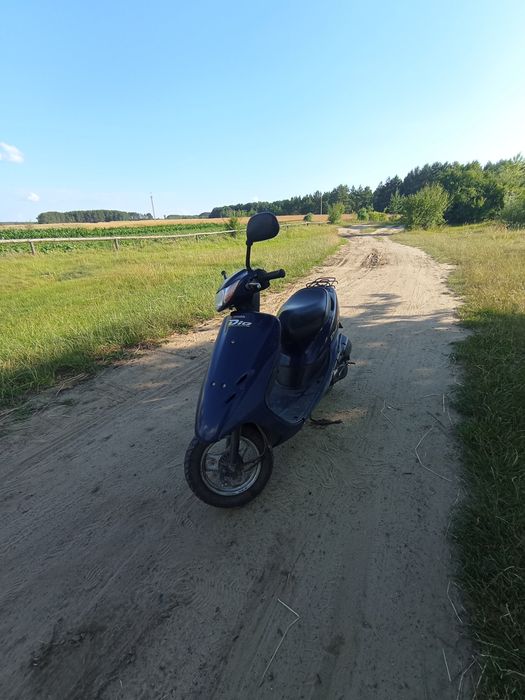 Продається Хонда діо 34 треба поміняти тільки карбюратор ціна 6000