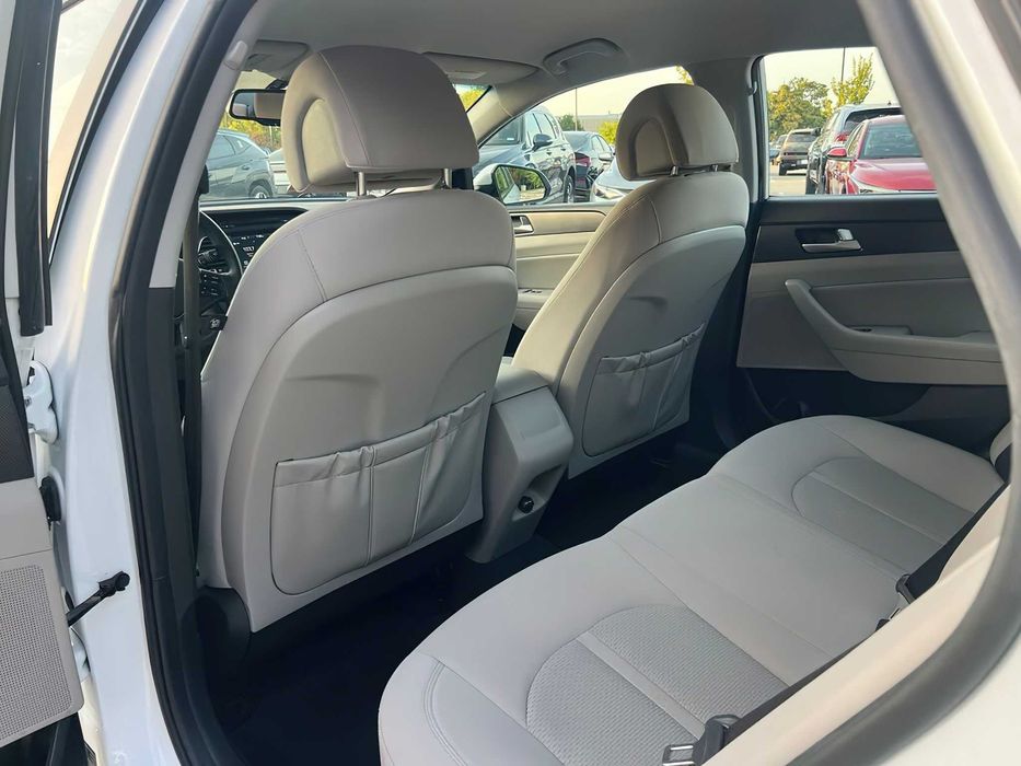 Hyundai Sonata      2017