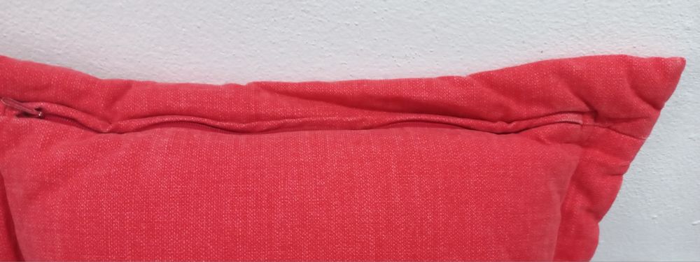 Almofadas em sarja grossa