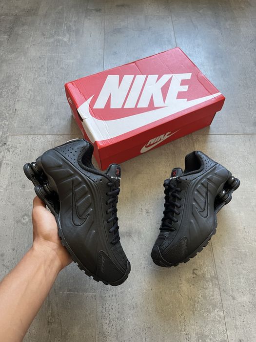 Okazja Nowe Buty Nike shox r4 tl czarne black