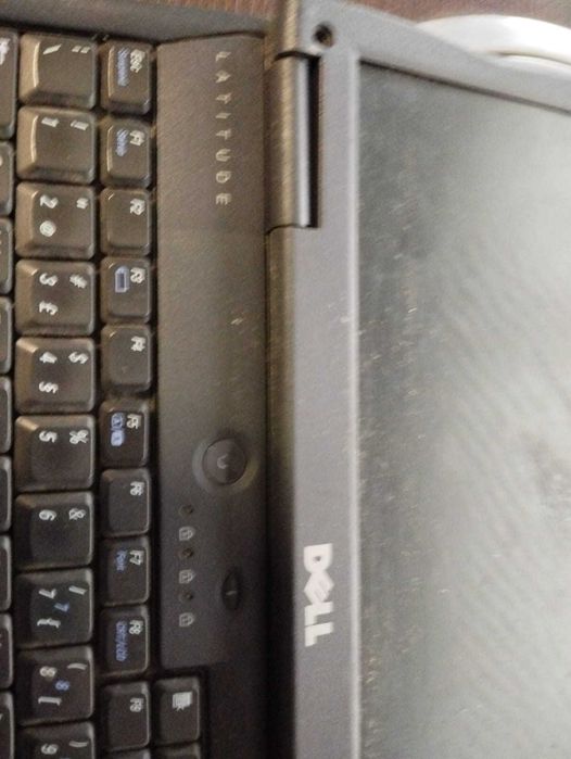 Portatil Dell Latitude C610 - avariado recuperar/para peças