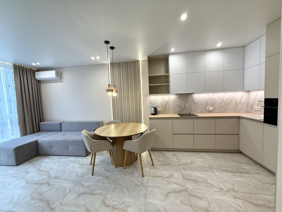 Перша здача 1к квартири в ЖК Республіка (Respublika), Братів Шеметів