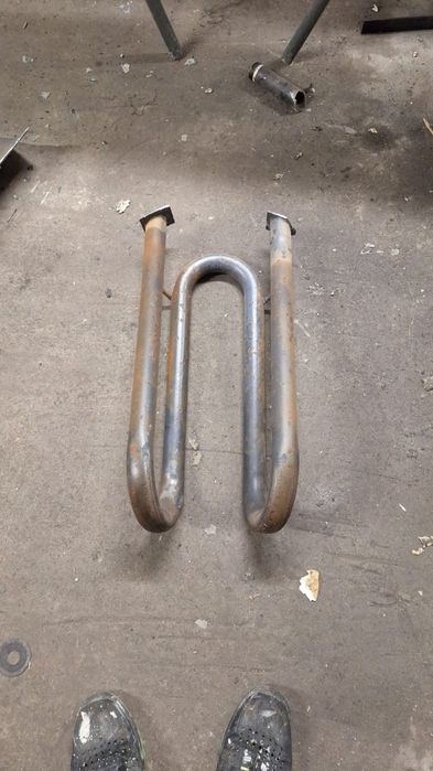 Wężownica od bojlera. Sanki, płozy. Stal ,złom użytkowy.