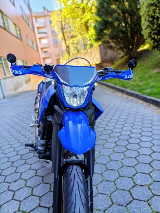 YAMAHA  XT660 X mota supermotard