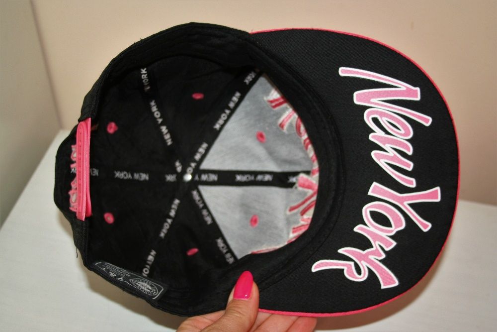 Czapka z daszkiem bejsbolówka New York/ T&T Okazja: 25 zł