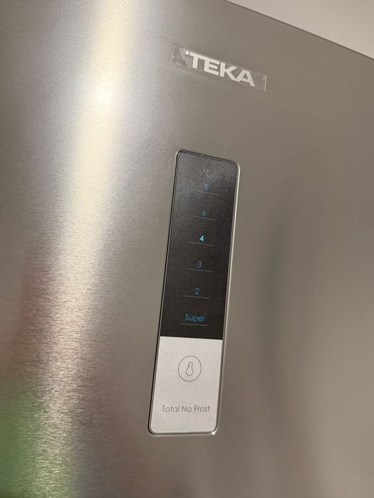 Frigorífico combinado TEKA