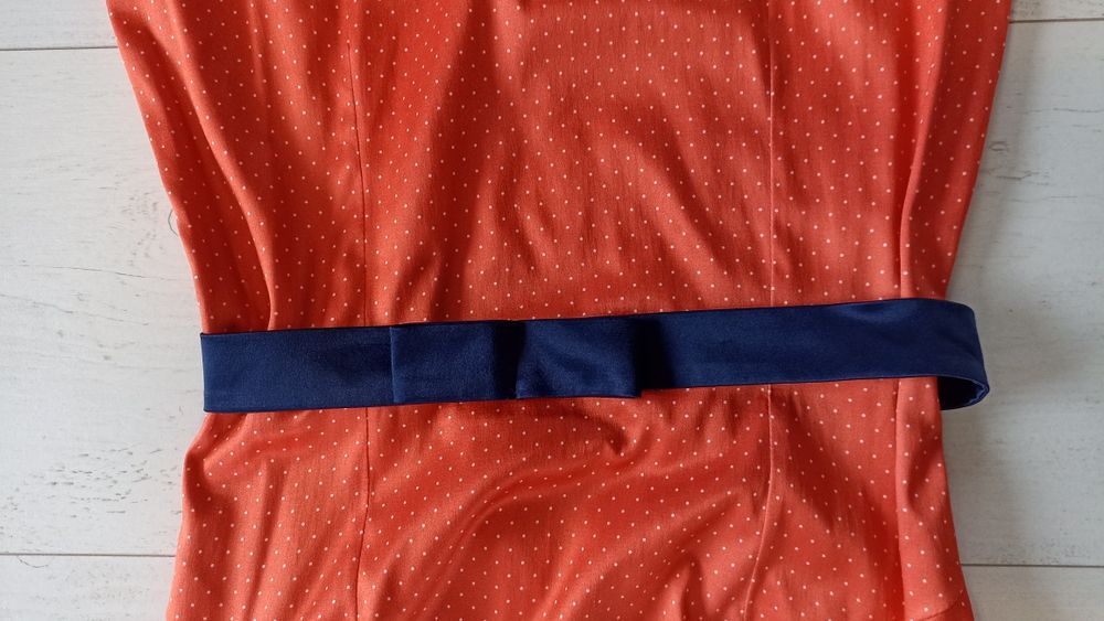 Sukienka Pretty Girl - L