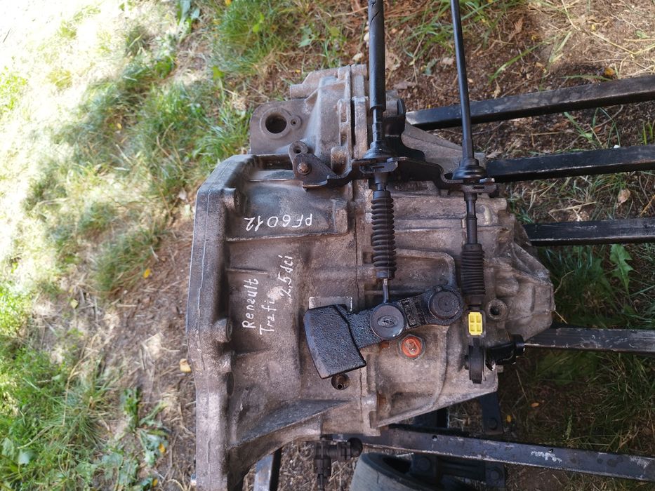 КПП коробка Рено Трафик 2.5dCi PF6012