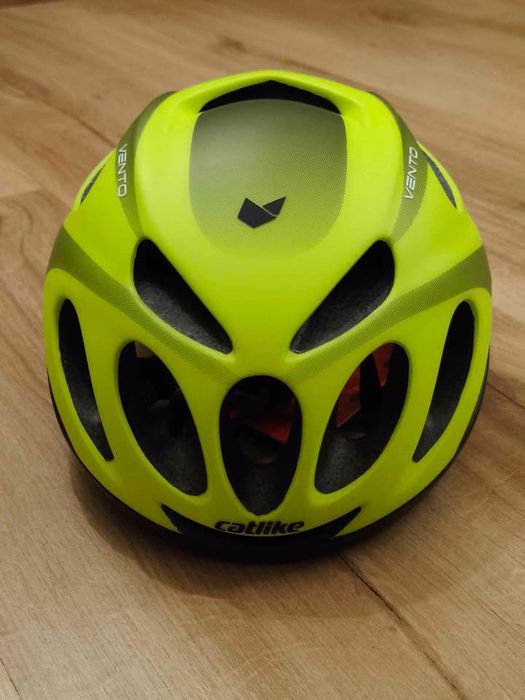 Capacete de Ciclismo Catlike Vento "NOVO"