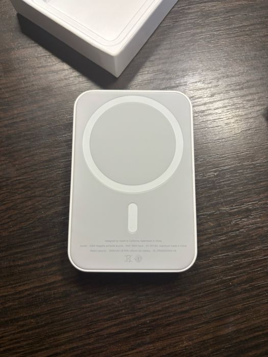 Павербанк Apple MagSafe Battery Pack. олх доставку не підтримую відправка тільки після повної передоплати (укрпошта)