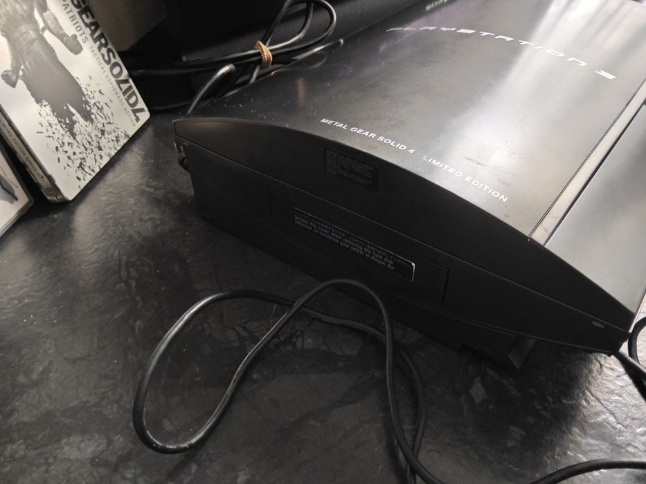 Konsola PS3 FAT(dysk 500Gb) CECHH00 MG, Metal Gear Solid 4
