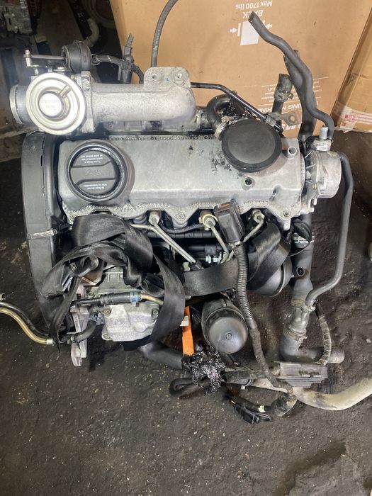 Silnik 1.9tdi 110km pompa wtryski VW Golf IV Bora audi a3 seat toledo leon skoda gwarancja
