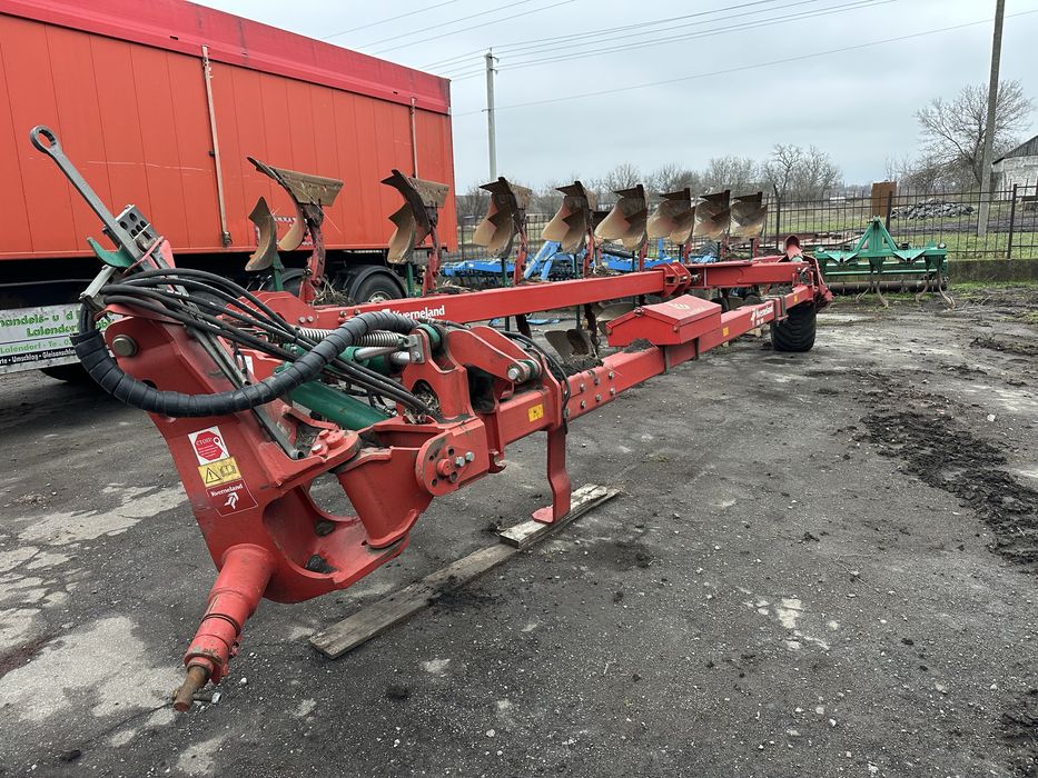 Плуг Kverneland NR-100, корпусів 8+1 ON Land